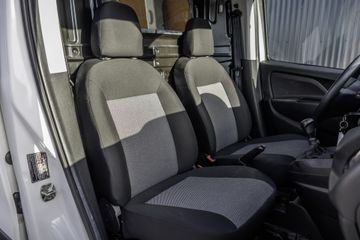 Voertuigafbeelding 12