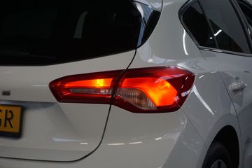 Voertuigafbeelding 38