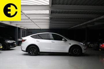 Voertuigafbeelding 10