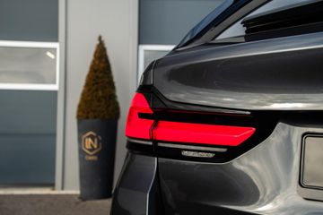 Voertuigafbeelding 19