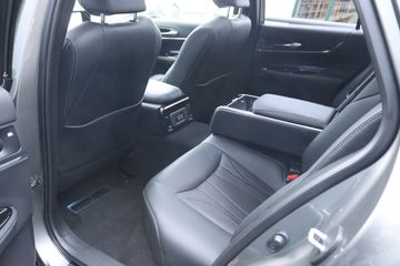 Voertuigafbeelding 35