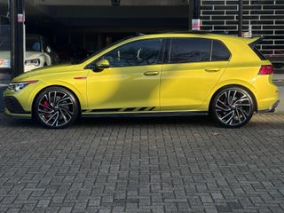 Voertuigafbeelding 2