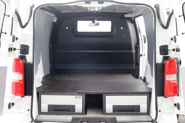 Voertuigafbeelding 4