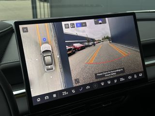 Voertuigafbeelding 12