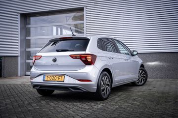 Voertuigafbeelding 13