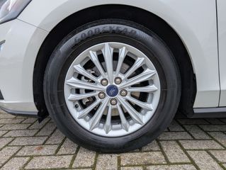 Voertuigafbeelding 13