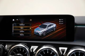 Voertuigafbeelding 24