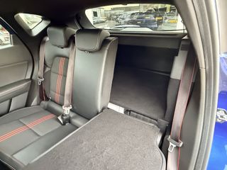 Voertuigafbeelding 71