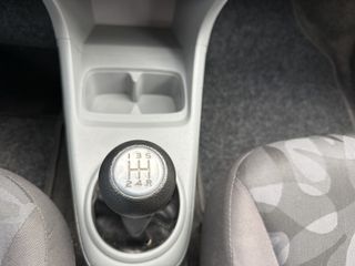 Voertuigafbeelding 12