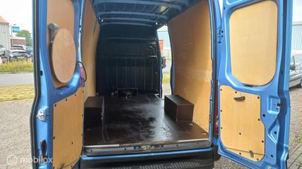 Voertuigafbeelding 9