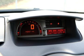 Voertuigafbeelding 14