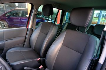 Voertuigafbeelding 16