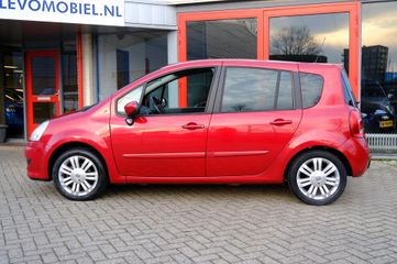 Voertuigafbeelding 19