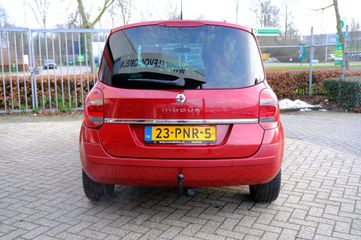 Voertuigafbeelding 7