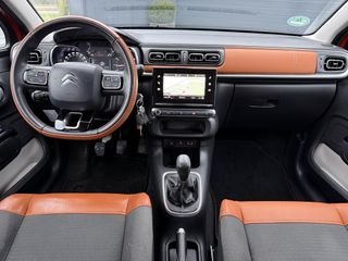 Voertuigafbeelding 5