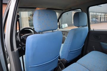 Voertuigafbeelding 12