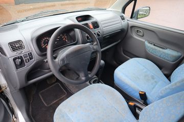 Voertuigafbeelding 4