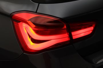 Voertuigafbeelding 24