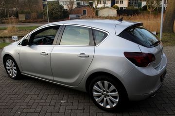 Voertuigafbeelding 3