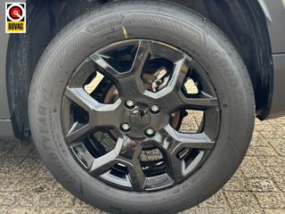 Voertuigafbeelding 8