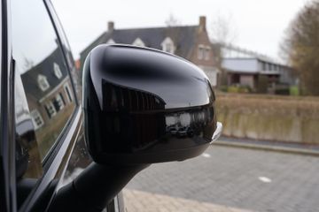 Voertuigafbeelding 6