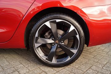 Voertuigafbeelding 30