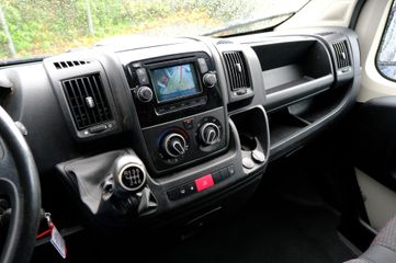 Voertuigafbeelding 13