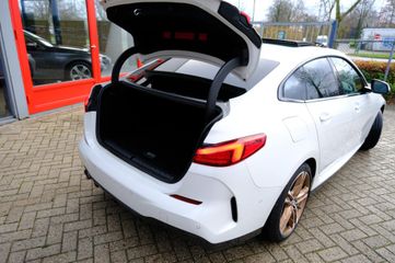 Voertuigafbeelding 8