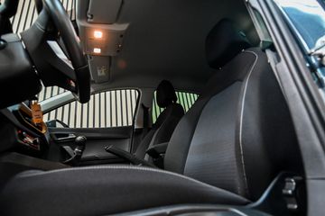 Voertuigafbeelding 13