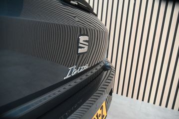 Voertuigafbeelding 17