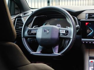 Voertuigafbeelding 16