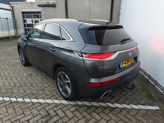 Voertuigafbeelding 2