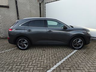 Voertuigafbeelding 7