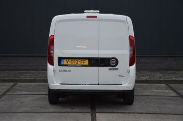 Voertuigafbeelding 11