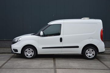 Voertuigafbeelding 9