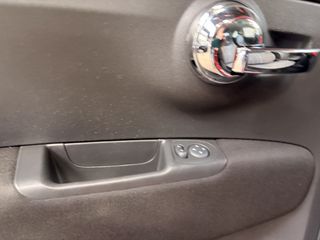 Voertuigafbeelding 35