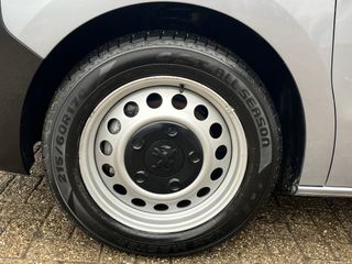 Voertuigafbeelding 23