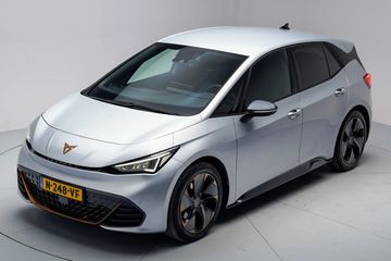 Voertuigafbeelding 12