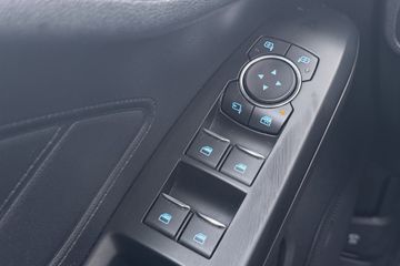 Voertuigafbeelding 17