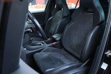 Voertuigafbeelding 14