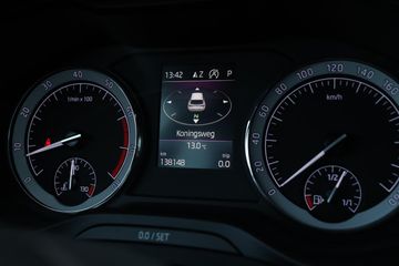 Voertuigafbeelding 33