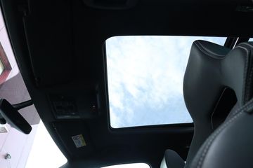 Voertuigafbeelding 35