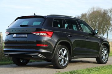 Voertuigafbeelding 5