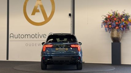 Voertuigafbeelding 12