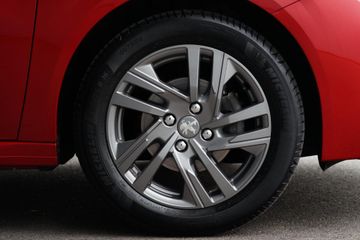 Voertuigafbeelding 2