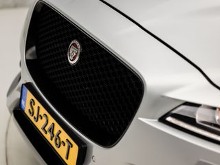 Voertuigafbeelding 34