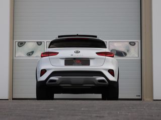 Voertuigafbeelding 8