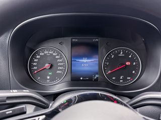 Voertuigafbeelding 48