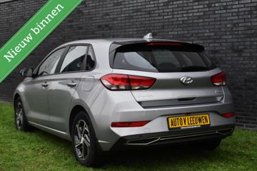 Voertuigafbeelding 3