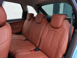 Voertuigafbeelding 26